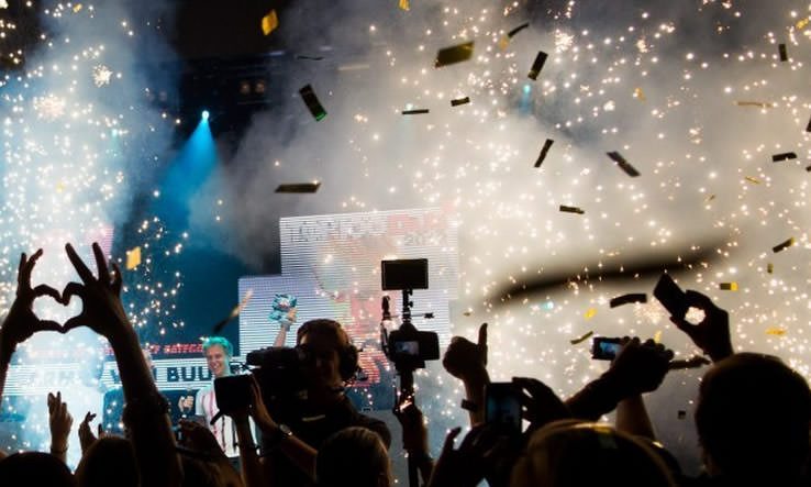 Armin van Buuren 2