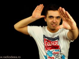 Jackson Andrei in studioul Radio DEEA