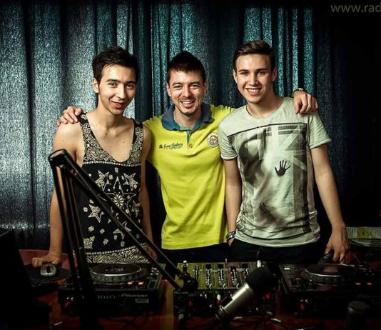 Mihai Daniel, Fandisko si Gabriel Robert