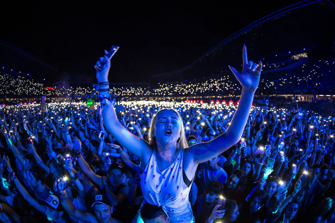 Publicul Untold in a patra zi de festival - main stage