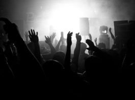 Istoria muzicii techno in 5 documentare ce merita vazute