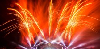 Scena festivalului Neversea - a doua zi