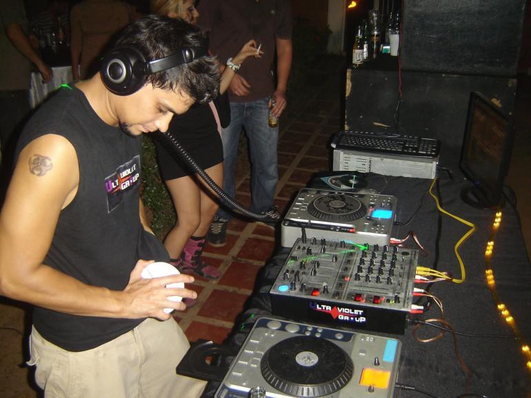 K-M3L 2008 , CEO Ultraviolet Group în Venezuela