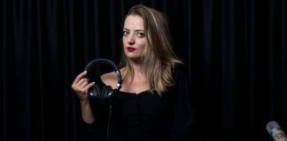 DJane AMNESICO în studioul Radio DEEA