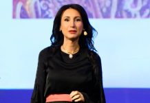 Carmen Târnoveanu, invitată la DEEA Spotlight – Conferințele Binelui privesc spre noi ediții